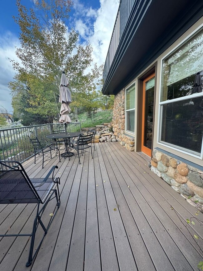 Building Photo - 78 Jameson Dr