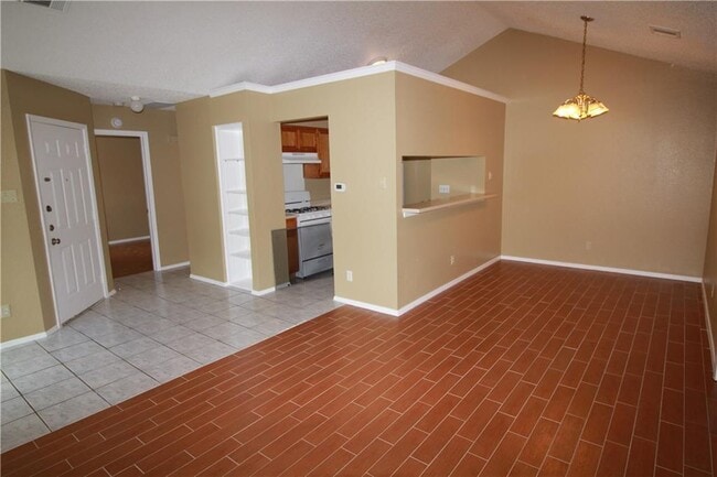 Building Photo - 12316 Dellrey Dr