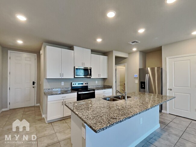 Foto del edificio - 7649 Intrepid Rd