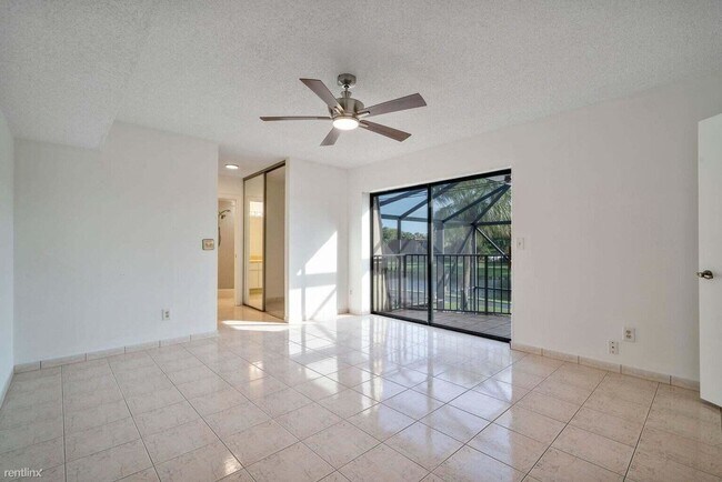 Building Photo - 3 br, 2.5 bath Townhome - 8119 Boca Rio Dr