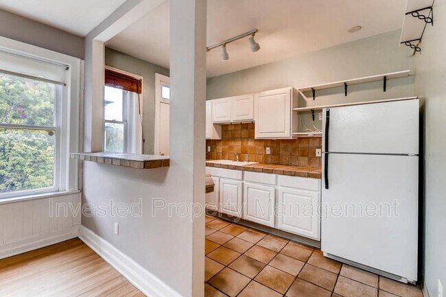 Foto del edificio - 1376 Pearl St