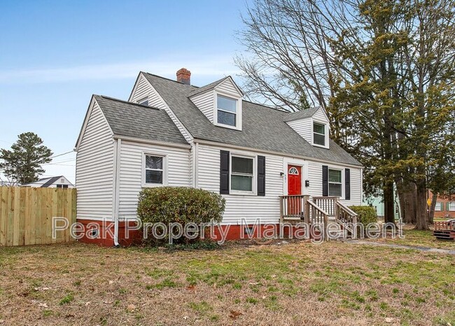 Building Photo - 501 Hazelhurst Ave