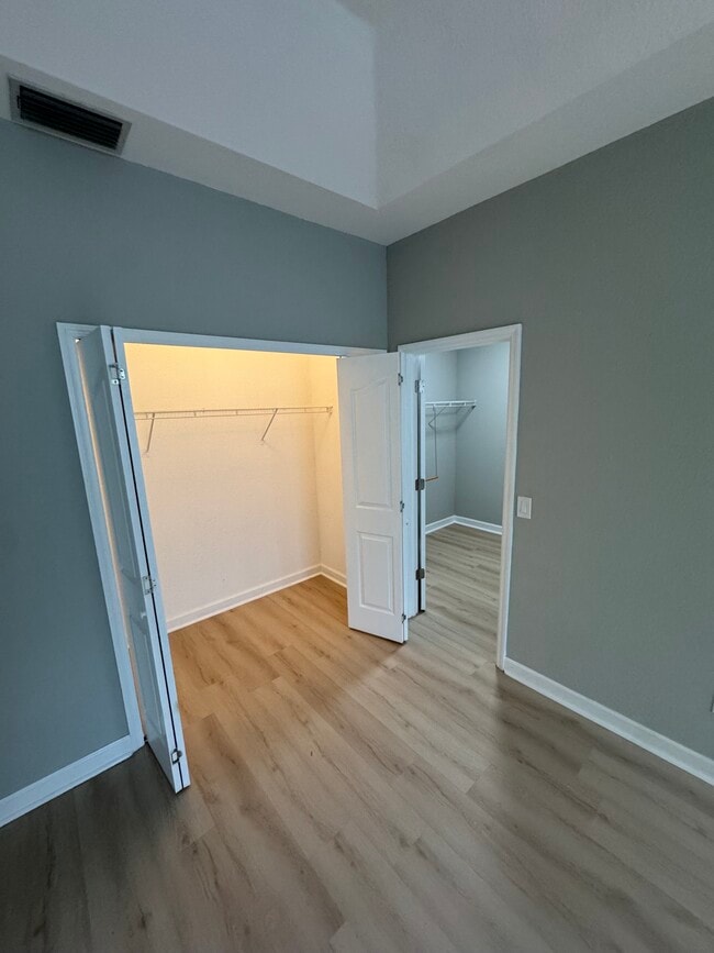 Building Photo - 137 Ortega Pl
