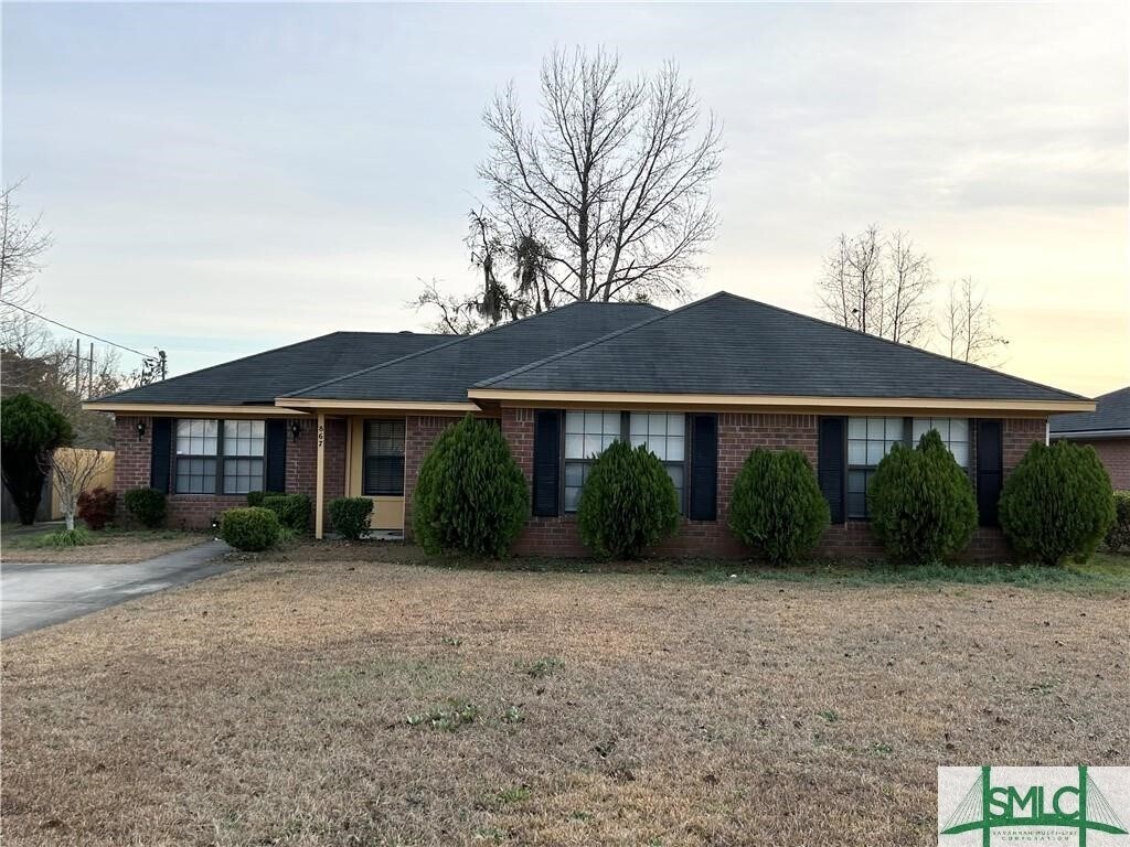 Foto principal - 867 Birchwood Ln