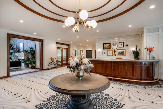 Lobby Photo - Alexan Florence