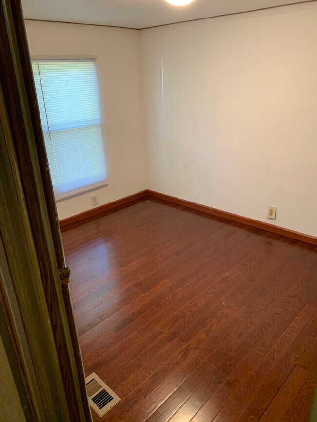 Foto del edificio - 1834 Circle Creek Rd