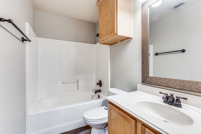 Photo - 2702 Merida Ave Townhome