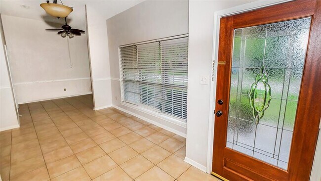 Building Photo - 171 E Pathfinders Cir