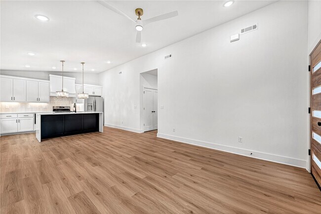 Foto del edificio - 22 Wigtown Ln