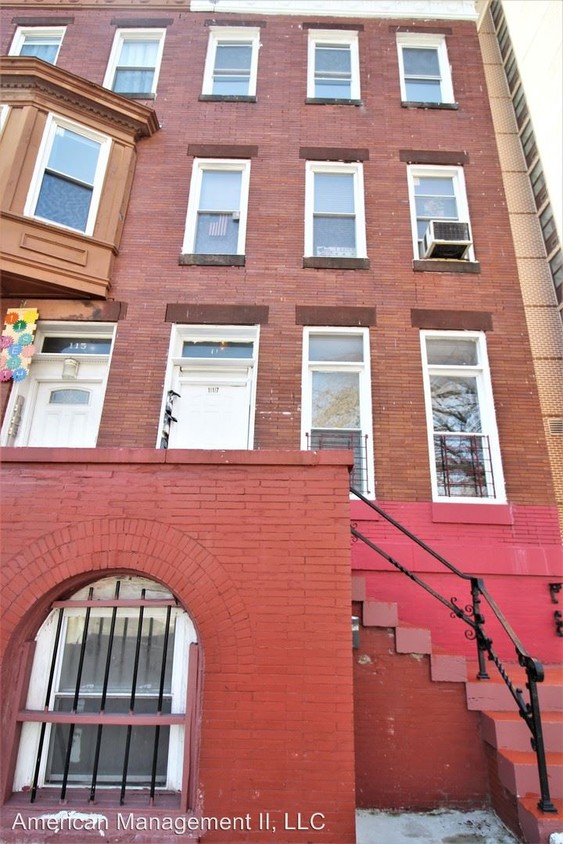 Primary Photo - 117 W 29th St