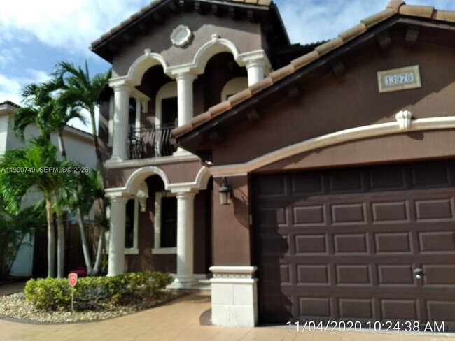 Foto del edificio - 13978 NW 88th Pl