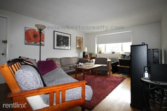 Primary Photo - 26 Allston St