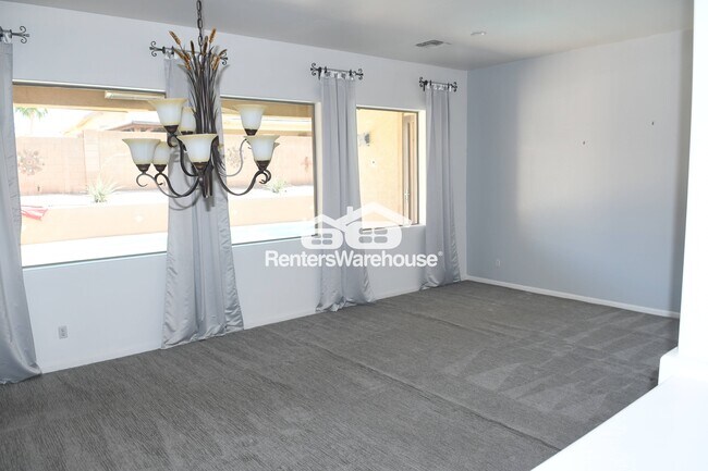 Building Photo - 6027 N 133rd Dr