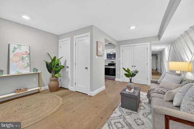 Building Photo - 1450 Fairmont St NW