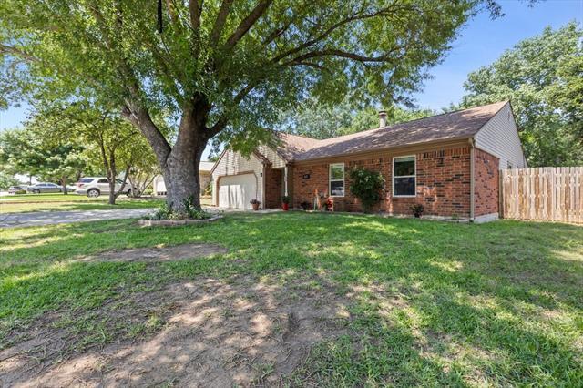 Foto del edificio - 837 Heatherwood Dr