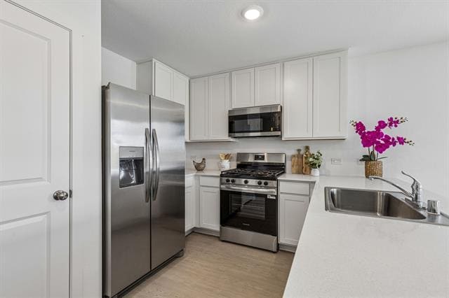 Foto del edificio - 3017 Tooley Dr