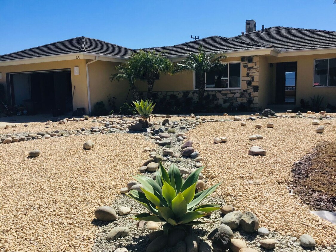 Primary Photo - Camarillo Heights 3 Bedroom