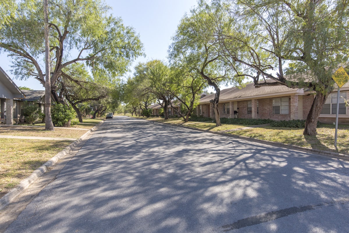Building Photo - 100 Condesa Dr
