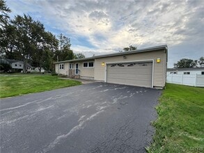 Building Photo - 17 Gooseberry Ln