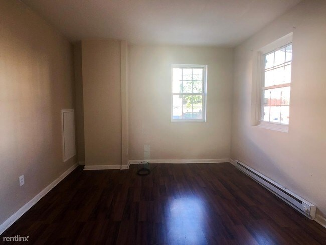 Foto del edificio - 1419 W Loudon St