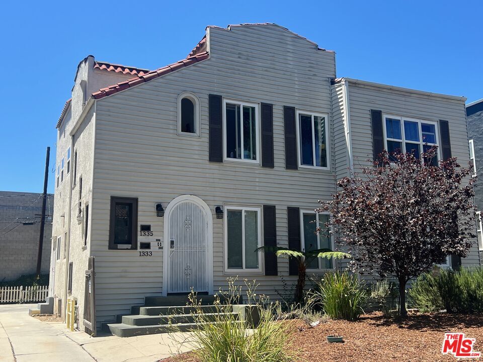Primary Photo - 1333 S Highland Ave