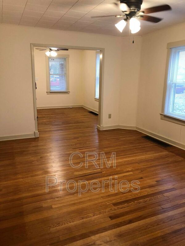 Building Photo - 1437 S Webster St
