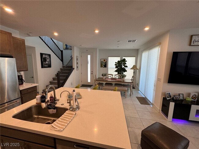 Foto del edificio - 4318 Eagle Summit Ave