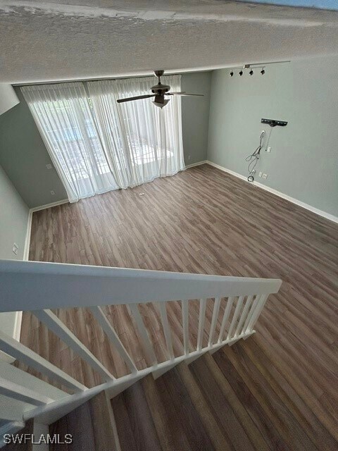 Foto del edificio - 5565 Cove Cir