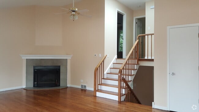 Building Photo - 1157 Shermer Rd
