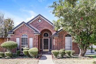 Building Photo - 913 Mossberg Ln