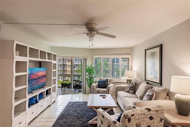 Building Photo - 1250 N Portofino Dr