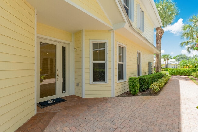 Foto del edificio - 3407 SW Sawgrass Villas Dr