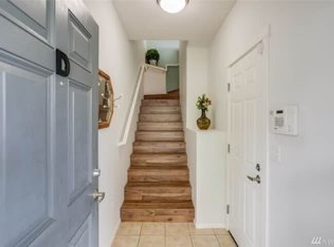 Building Photo - 4050 S 212th Ct