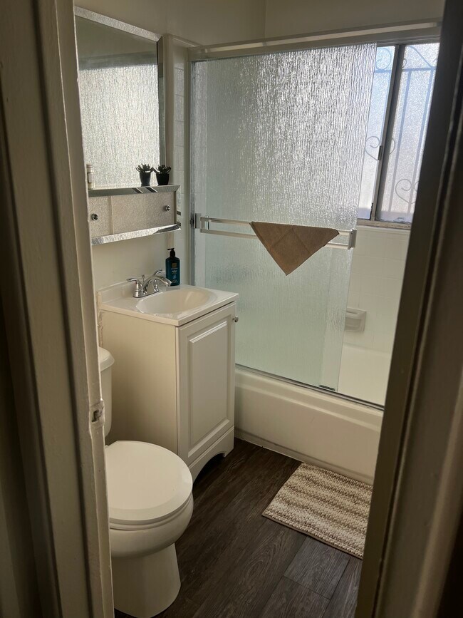 Foto del edificio - Norwood Apartments