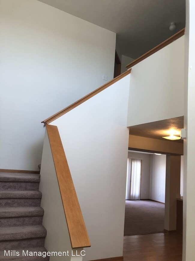 Building Photo - 4 br, 4.5 bath House - 7311 Whitewater