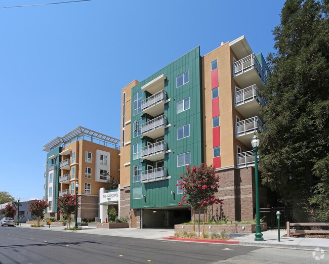 The Arroyo Residences Rentals Walnut Creek, CA