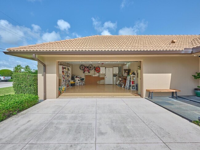 Foto del edificio - 1090 Fairview Ln