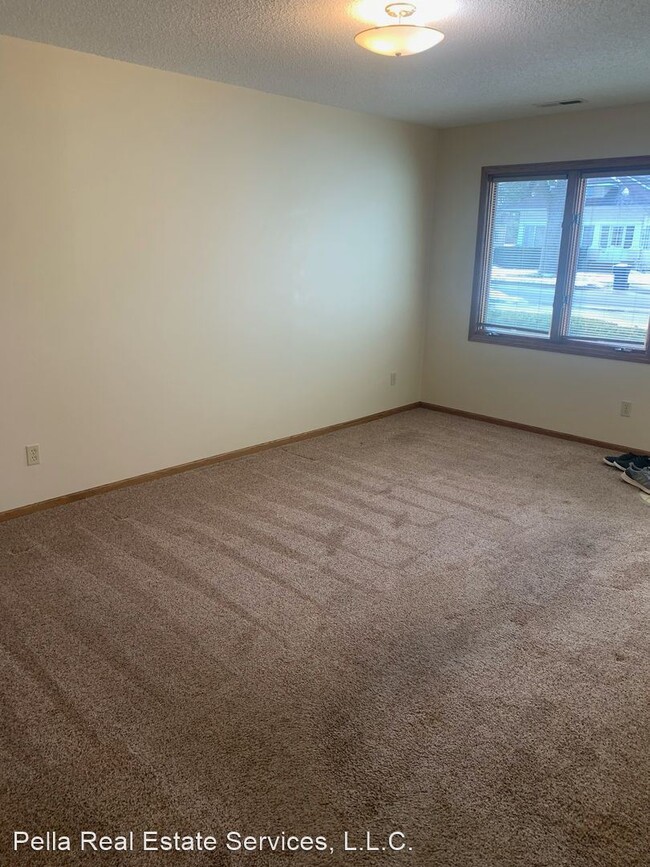 Building Photo - 2 br, 1 bath House - 1342 Main Street