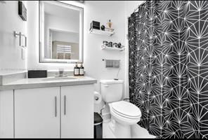 Building Photo - Northeast 212th Terrace, Aventura, FL 3318...