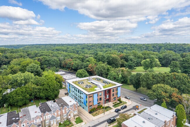 Foto aérea - 5938 Henry Ave LLC