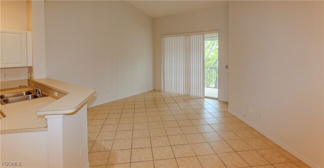 Foto del edificio - 4213 Liron Ave