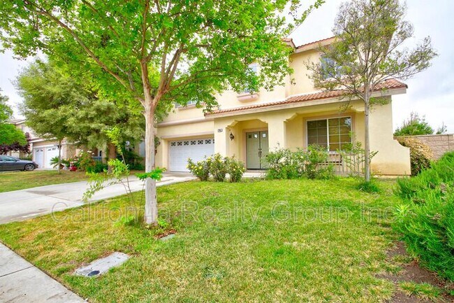 Building Photo - 37663 Sedona Cir