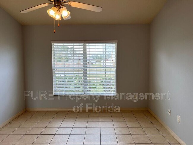 Foto del edificio - 52 Juniper Loop Pl