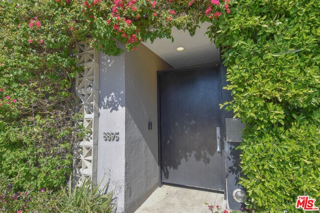 Foto del edificio - 8895 Appian Way