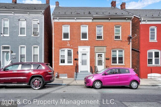 Building Photo - 4 br, 1.5 bath House - 433 Juniper St