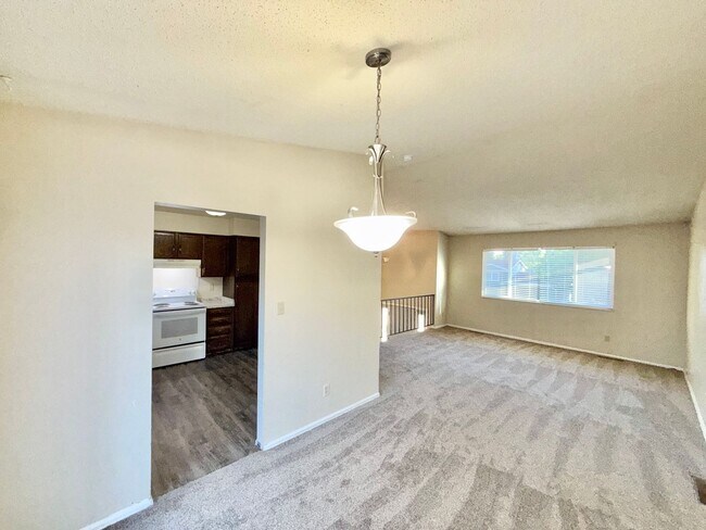 Building Photo - North-East Tri-Level Home w/ Newer Carpet!
