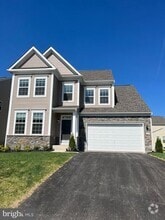Building Photo - 108 Station Terrace W