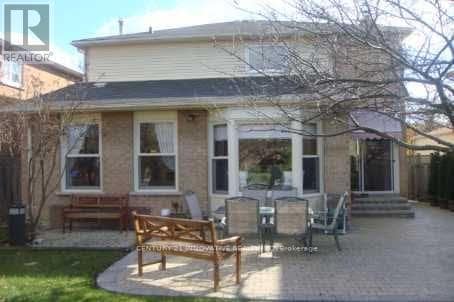 Building Photo - 32 Couperthwaite Crescent