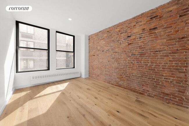 Building Photo - 118 W 27th St