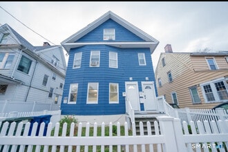 Building Photo - 145 Lenox Ave